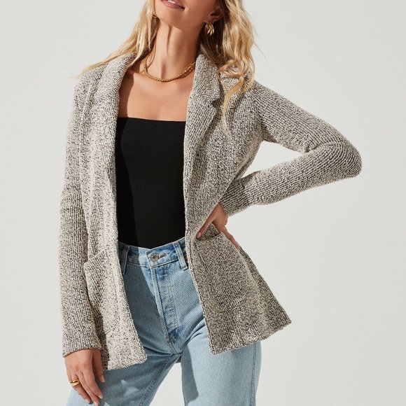 Astr Jackets & Blazers - ASTR the Label | Tweed Oversized Blazer - Size M